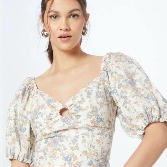 Abercrombie & fitch Floral Puff Sleeve Top size M - Picture 1 of 12